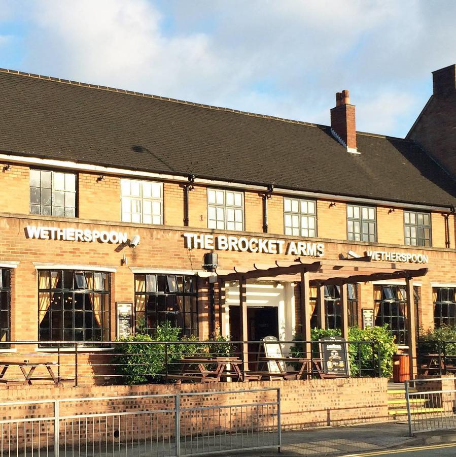 The Brocket Arms Wetherspoon 호텔 위건 외부 사진